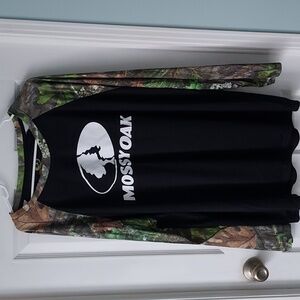 Men's "MossyOak" Long-sleeved Shirt